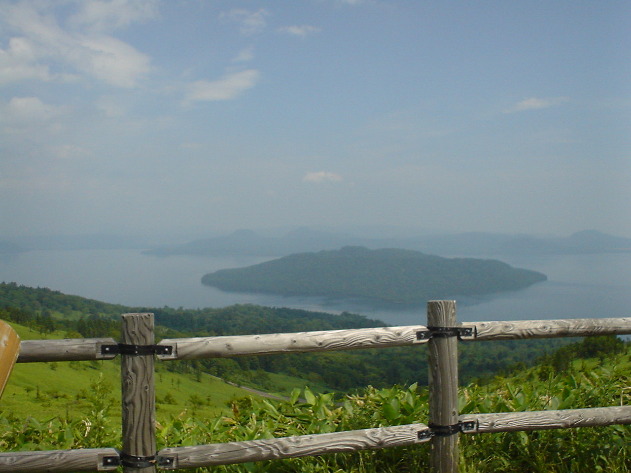 美幌峠から見る屈斜路湖